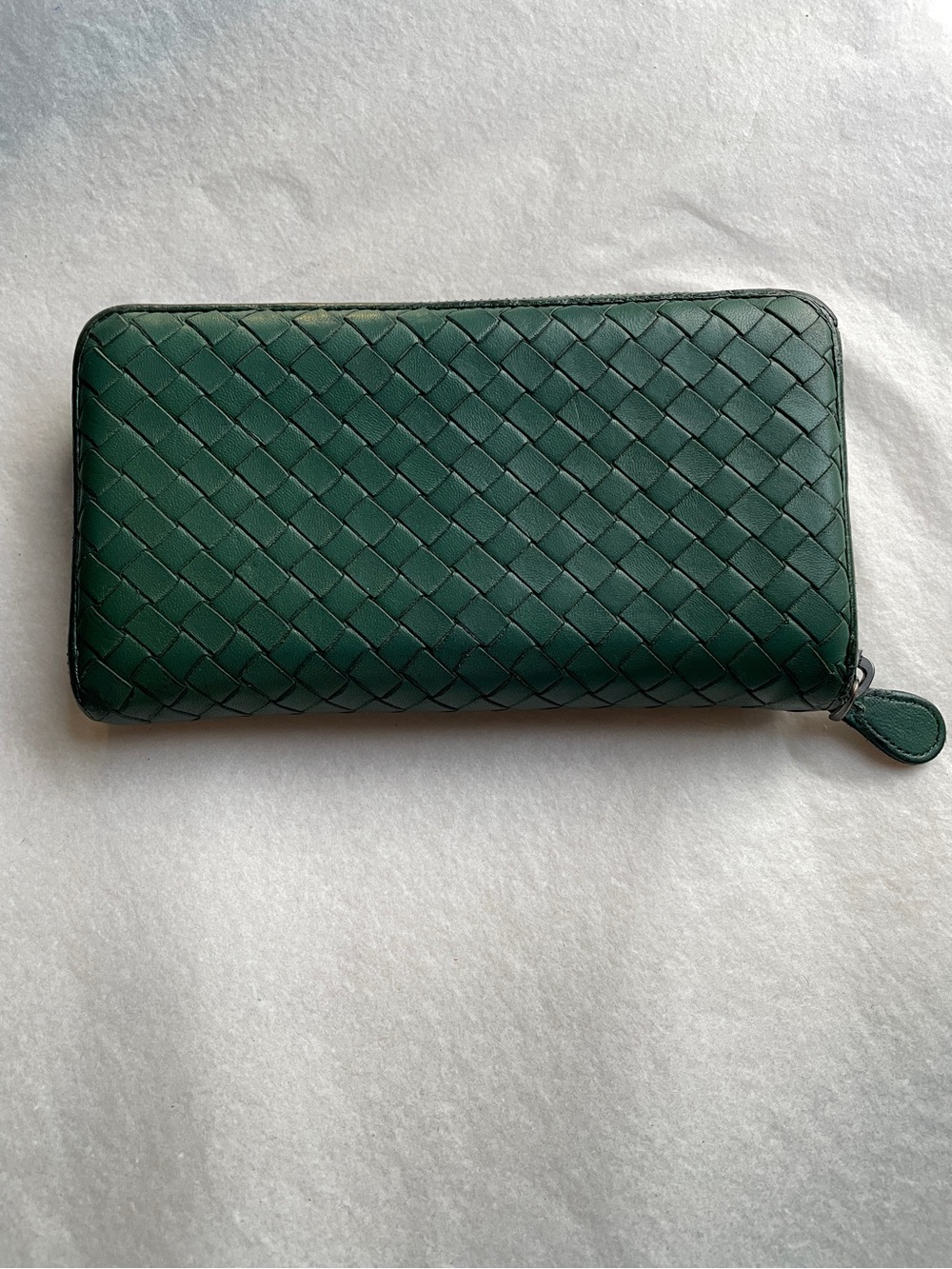 BOTTEGA VENETA // green intrecciato woven leather Zip-Around continental wallet - Picture 2 of 16